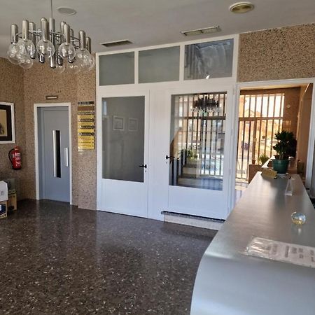Hostal La Canada Segoviana Valmojado Екстер'єр фото